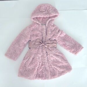 Faux fur, rose petal -pink American-Widgeon coat.